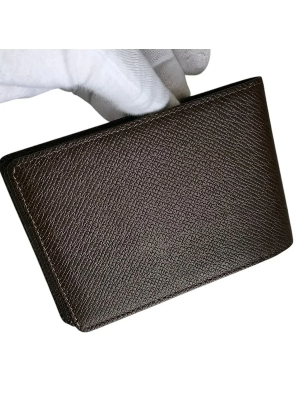 Louis Vuitton Leather Taiga Porte-Billets 3 Volets Bifold Wallet Brown